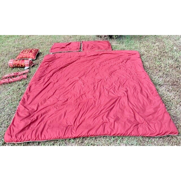 Comforter Set Mighty Tact Full/Queen Size Comforter 86" x 86" Dated 2010 - Picture 3 of 14